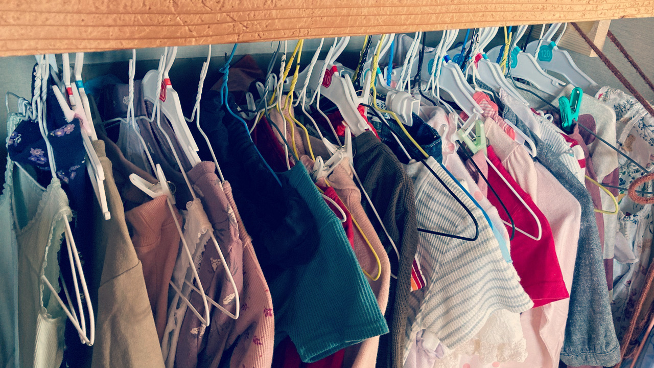 子供用ハンガーコスパ安いのは西松屋でもらうこと！